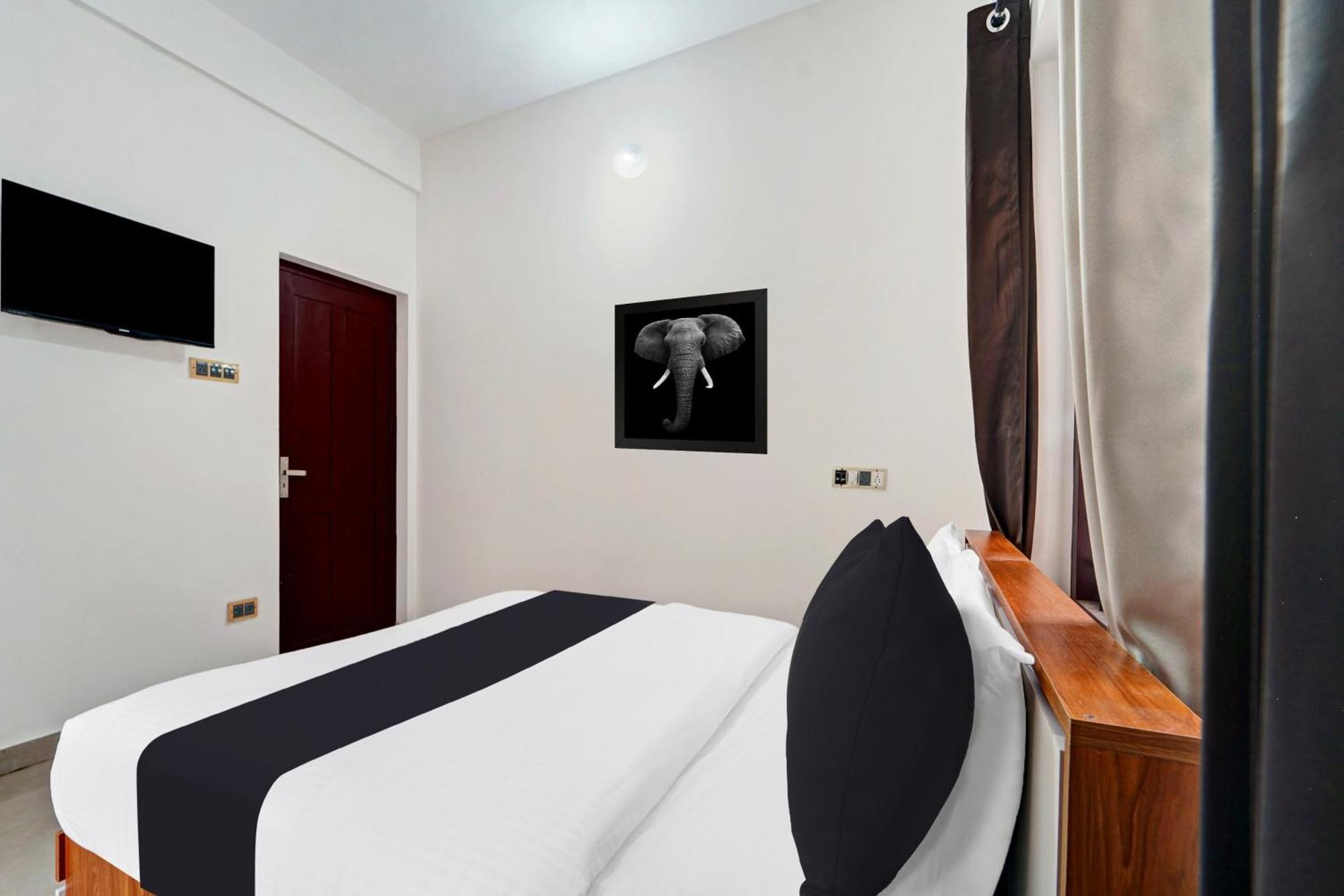 Super Hotel O West Hill Near Mietra Hospital Varakal Exterior foto